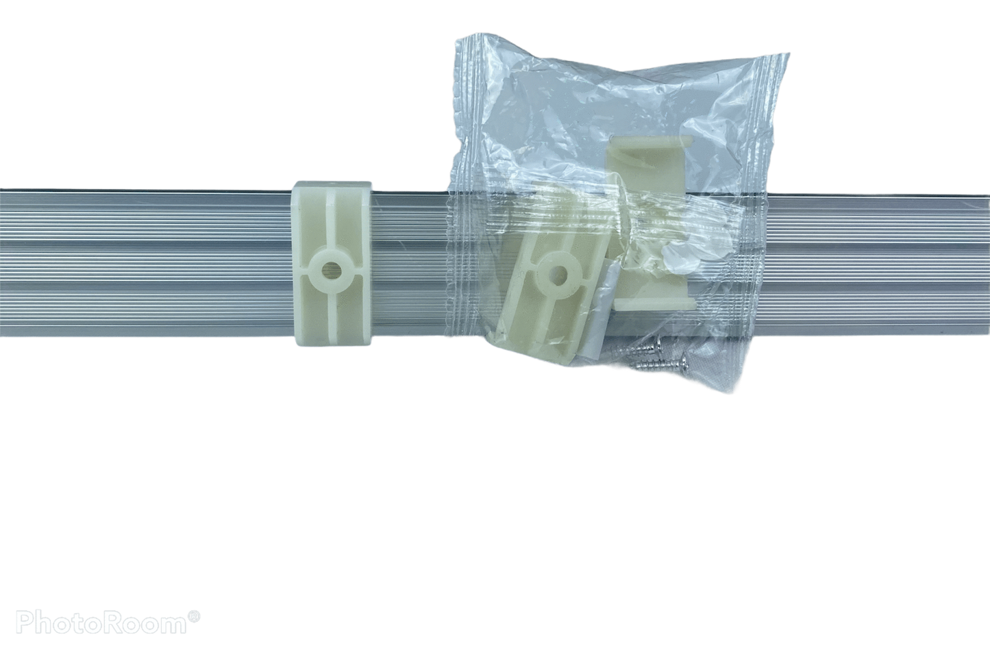 T8 Link-Able Nylon Mounting Clip (T8 Integrated LED Lamps)