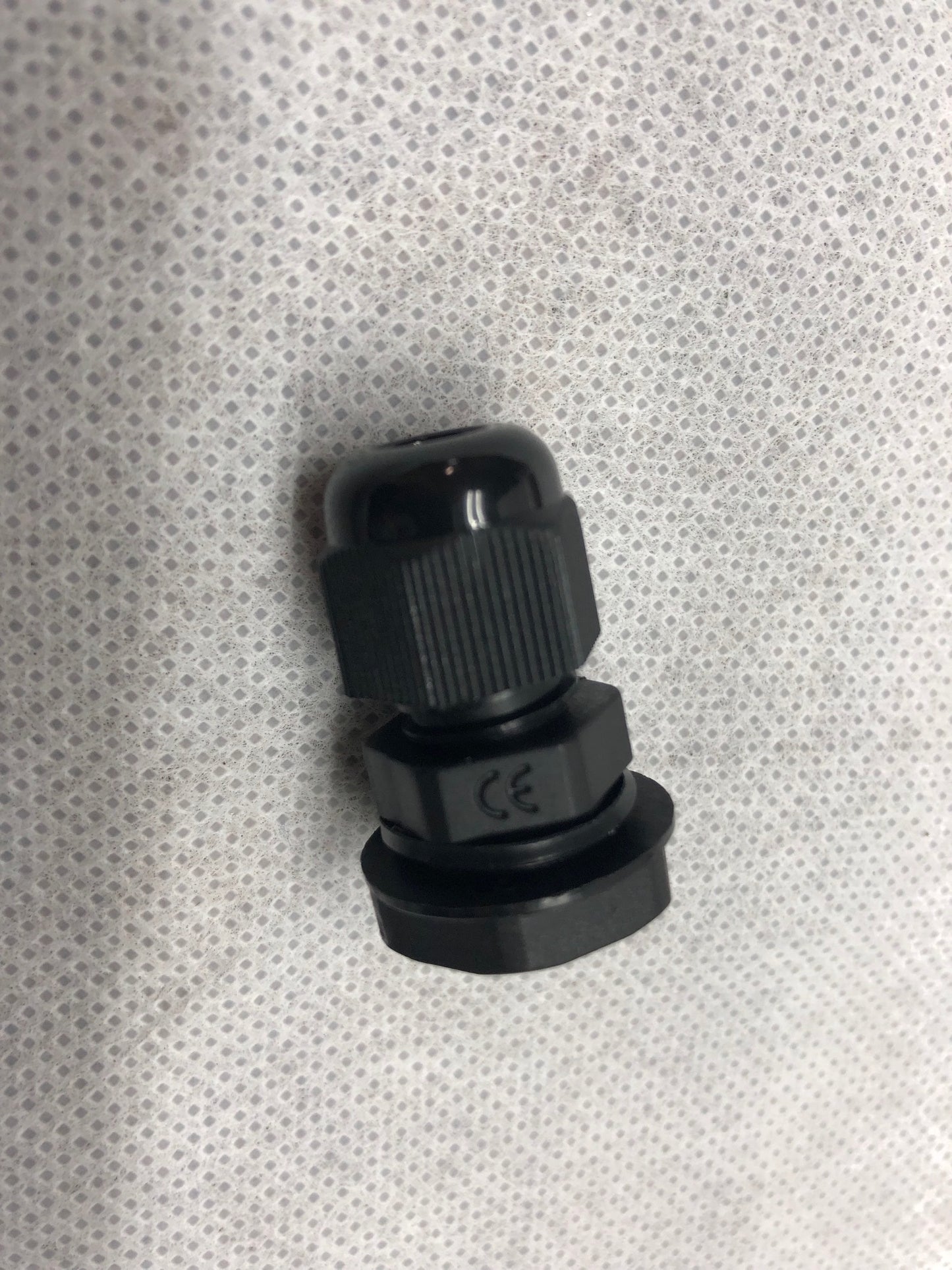 Liquid Tight NPT Cable Glands for 1/4in Cable (BLACK)