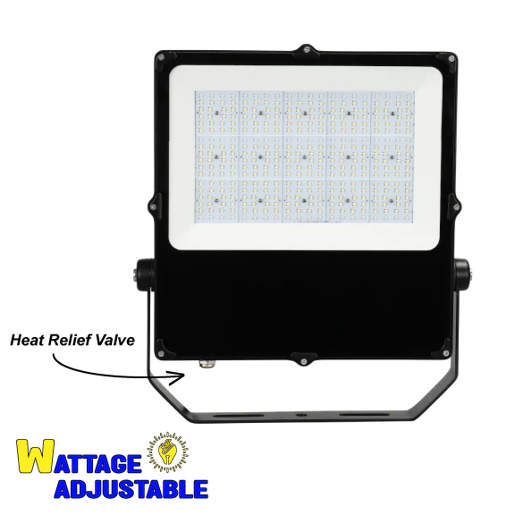 Flood Light WATTAGE SWITCHABLE (100W/150W/200W) 26,000lm 5000K 0-10V DIMMABLE